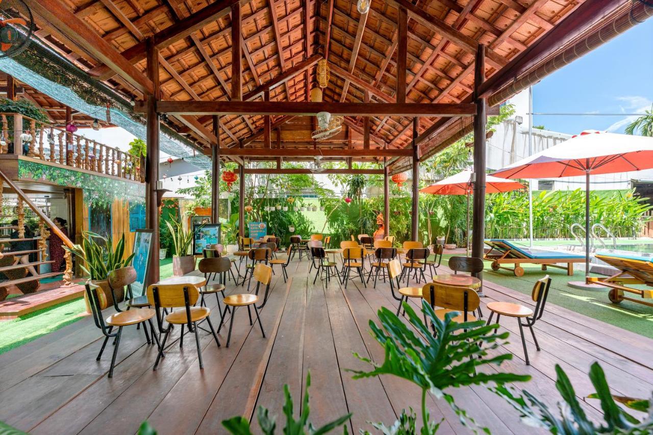 Alley Garden Homestay 호이안 외부 사진
